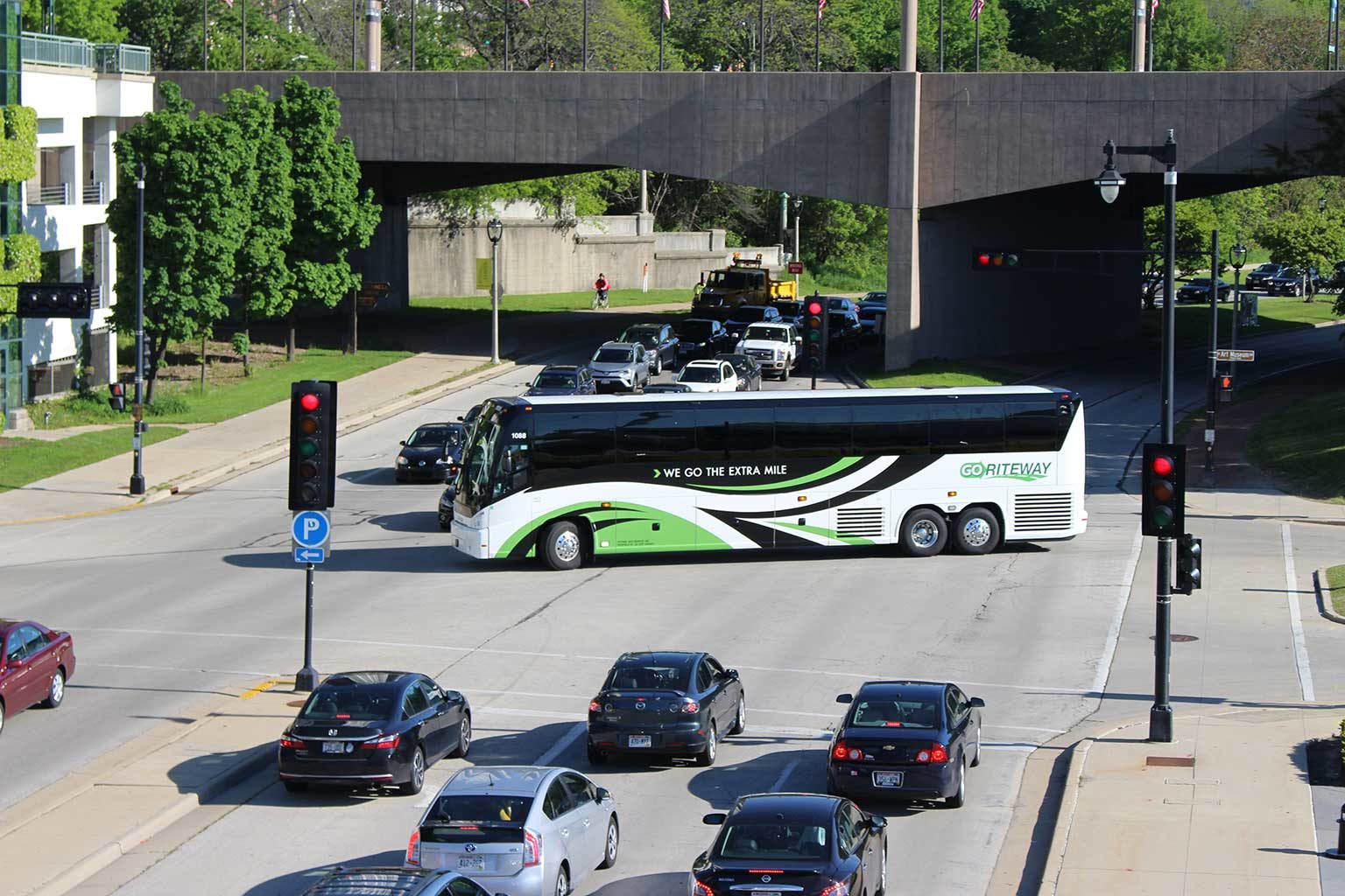 Motorcoach Rentals Charter Bus Milwaukee GO Riteway